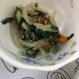 もやしとほうれん草のおかかごま和え(^ ^)